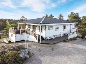 Villa Manilyn Stockholm in Huddinge